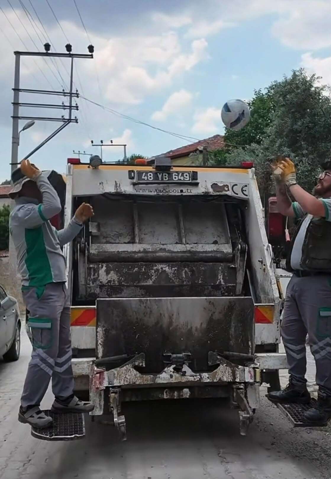 Yatağan Belediyesi Personelinden A Milli Takım’a Eğlenceli Destek Videosu 3
